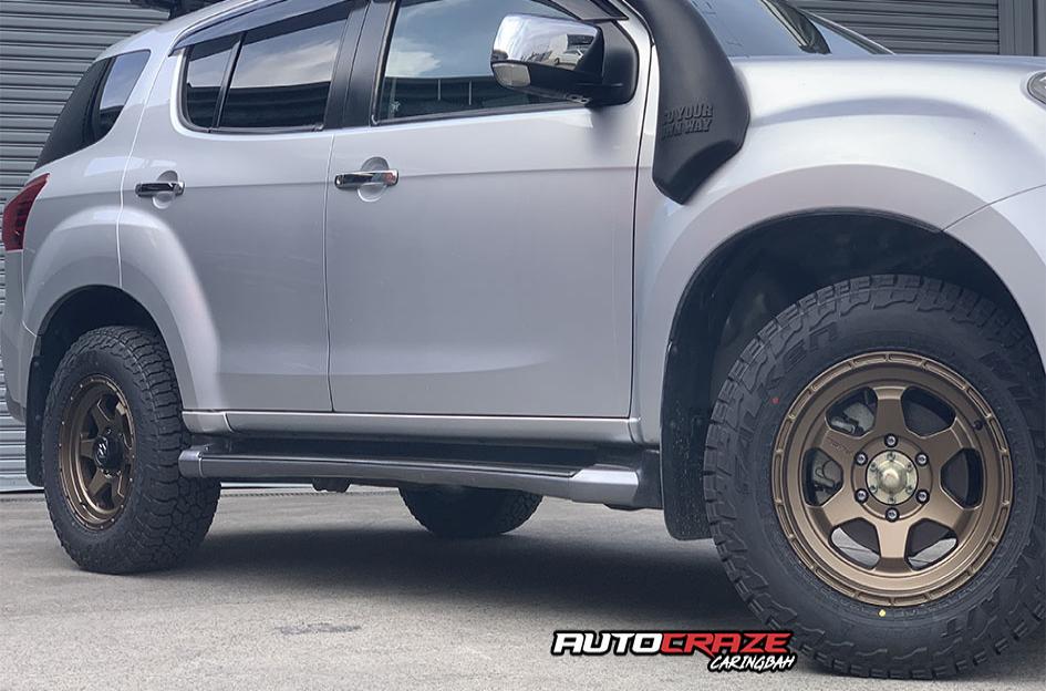 ISUZU MU X SHOK BRONZE